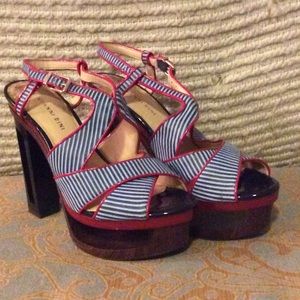 Giani Bini Platform Pumps
